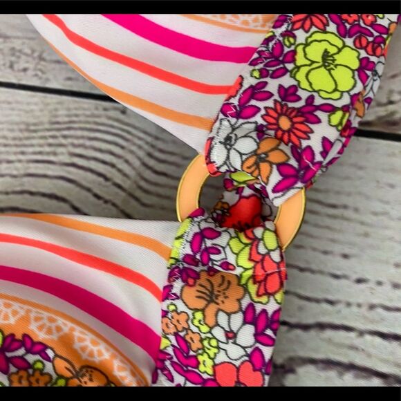 Victoria’s Secret Bikini Neon Floral Halter Size Small/Large - Picture 5 of 13